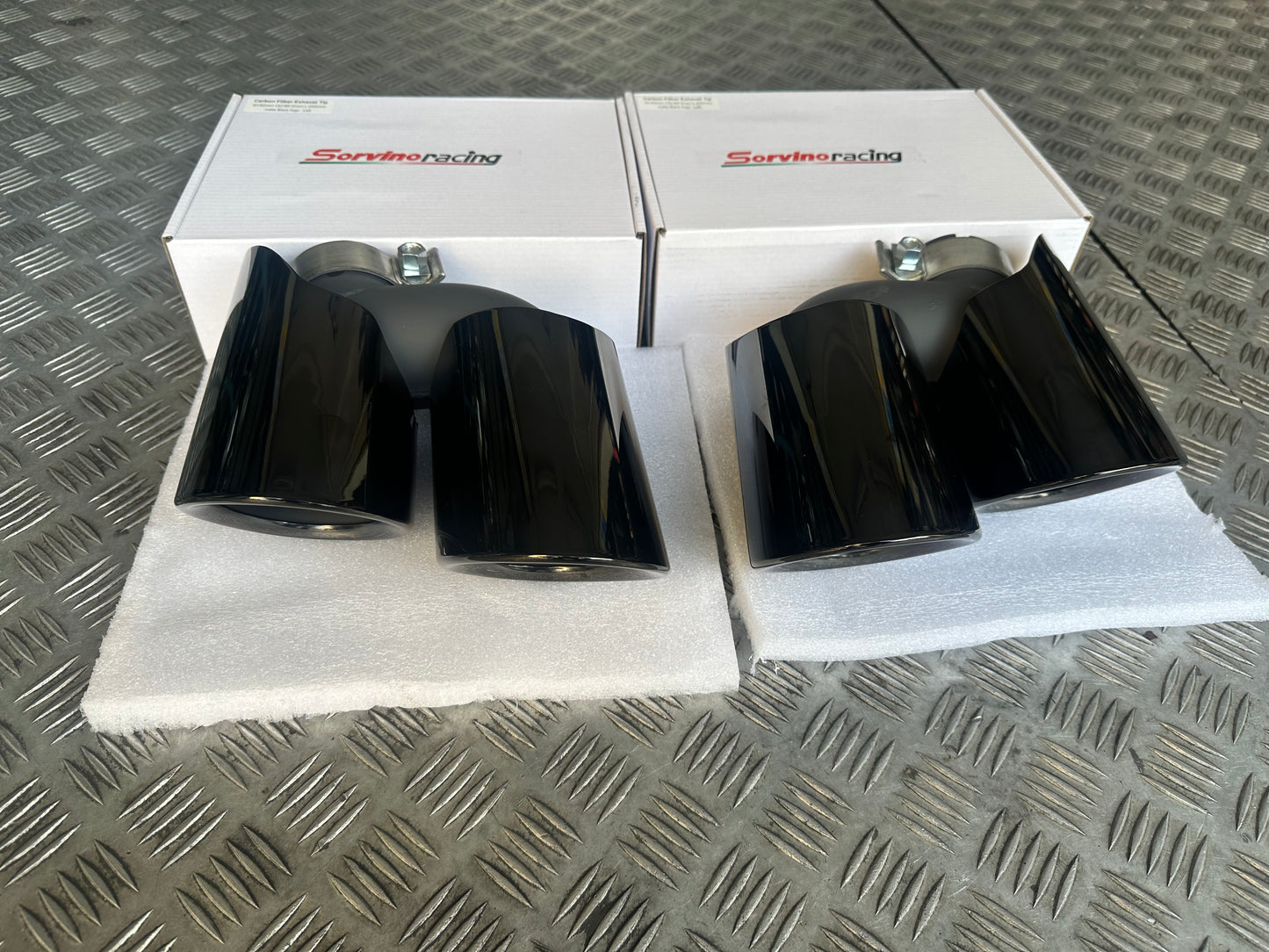 PORSCHE MACAN TERMINALI DOPPIA USCITA BLACK